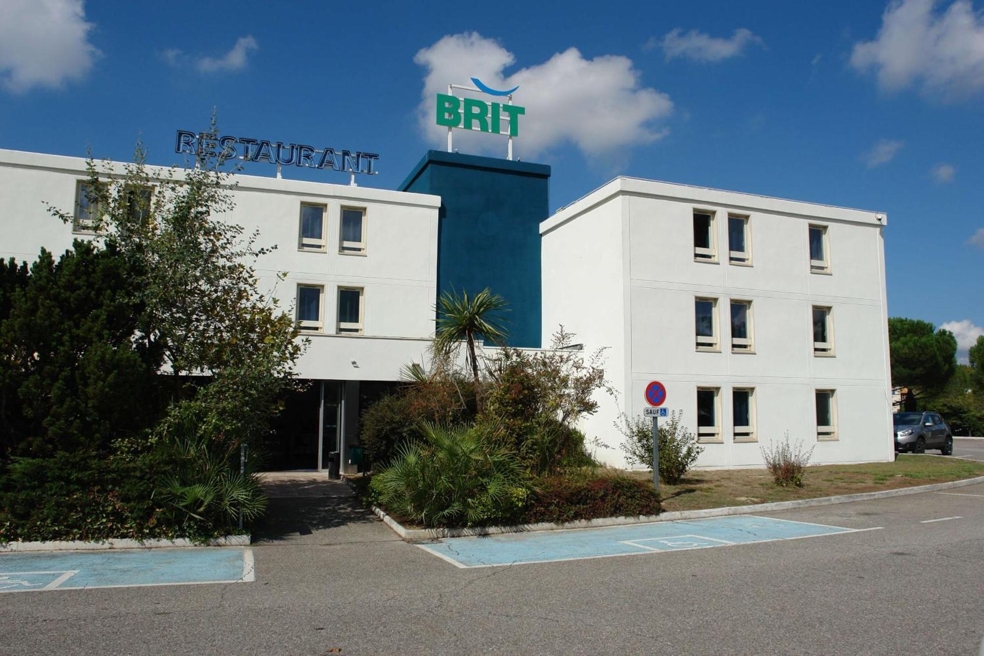 Brit Hotel Marseille Aéroport - A&S Mirabeau Exterior foto